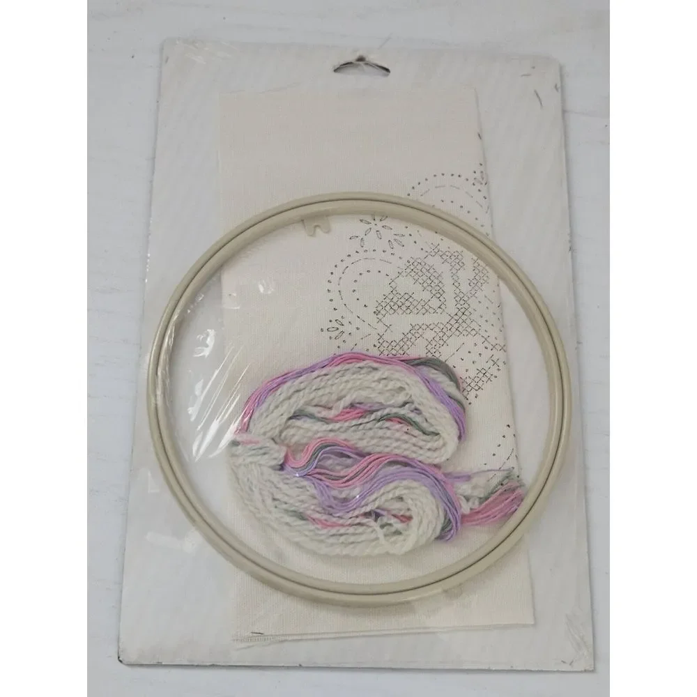 Vintage WonderArt NeedleCraft Candlewick‎ Cassics Kit 5911 Morning Glory *READ*